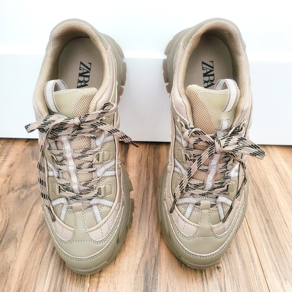 ZARA KHAKI GREEN HIKING BOOT STYLE SNEAKERS LACE UP USA 9 EU 40 BRAND NEW - Picture 12 of 14